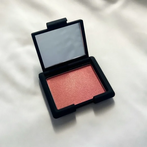 ⛔️ SOLD ⛔️ NEW Nars Orgasm Blush - Picture 3 of 10